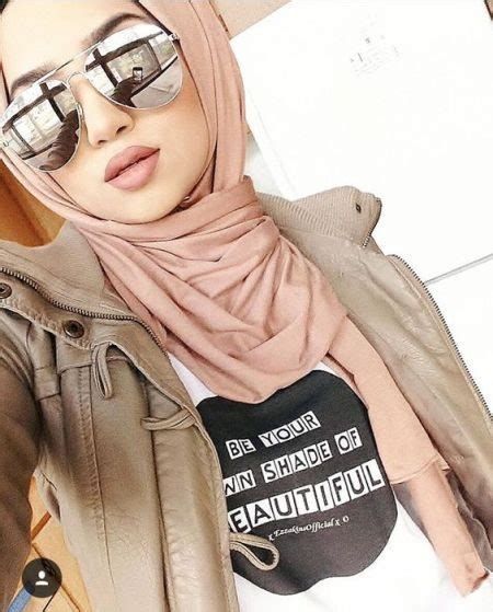 cute hijab dp with sunglasses.